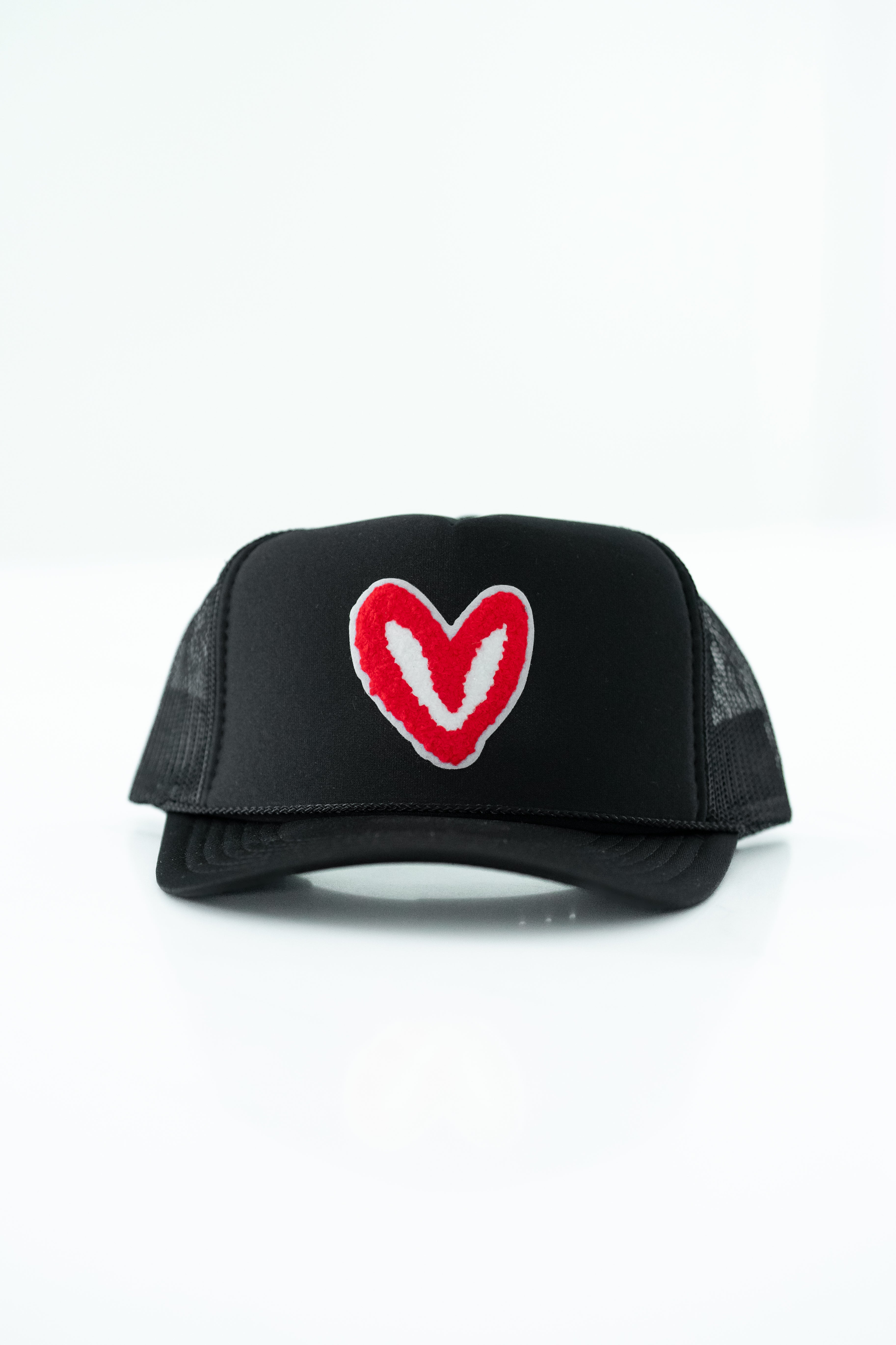 帽子 Black Eye Patch BEP OG HEART MESH CAP 帽子 BEP OG HEART MESH CAP BLACK 帽子 BEP OG HEART MESH CAP BLACK