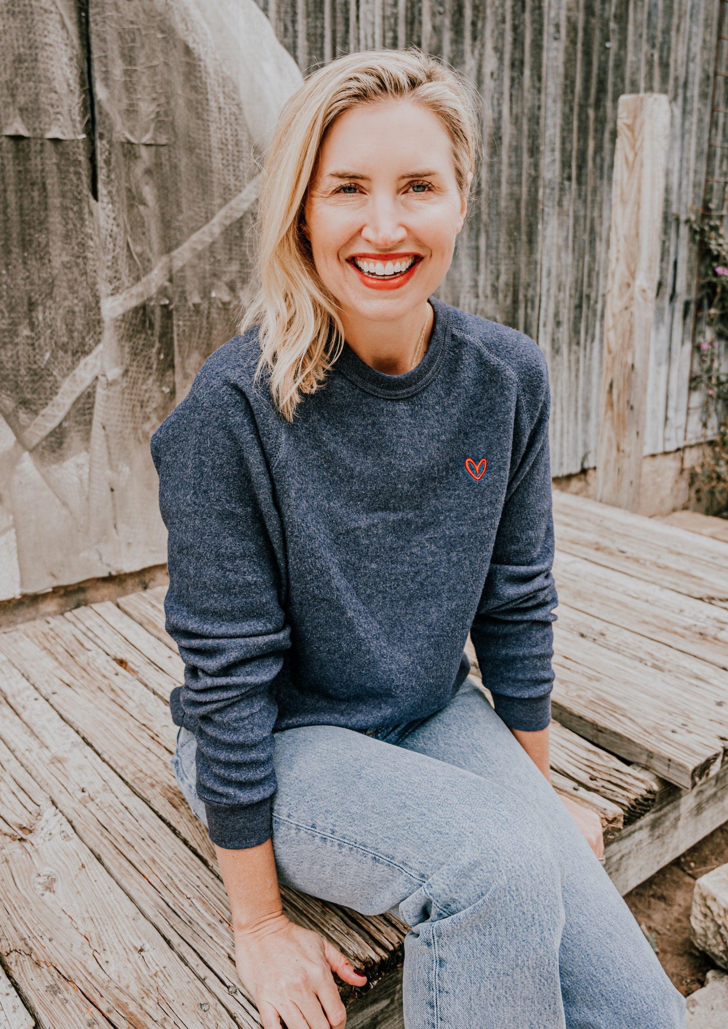 Unisex - 'Inside Out' Cozy Fleece Sweatshirt - Navy